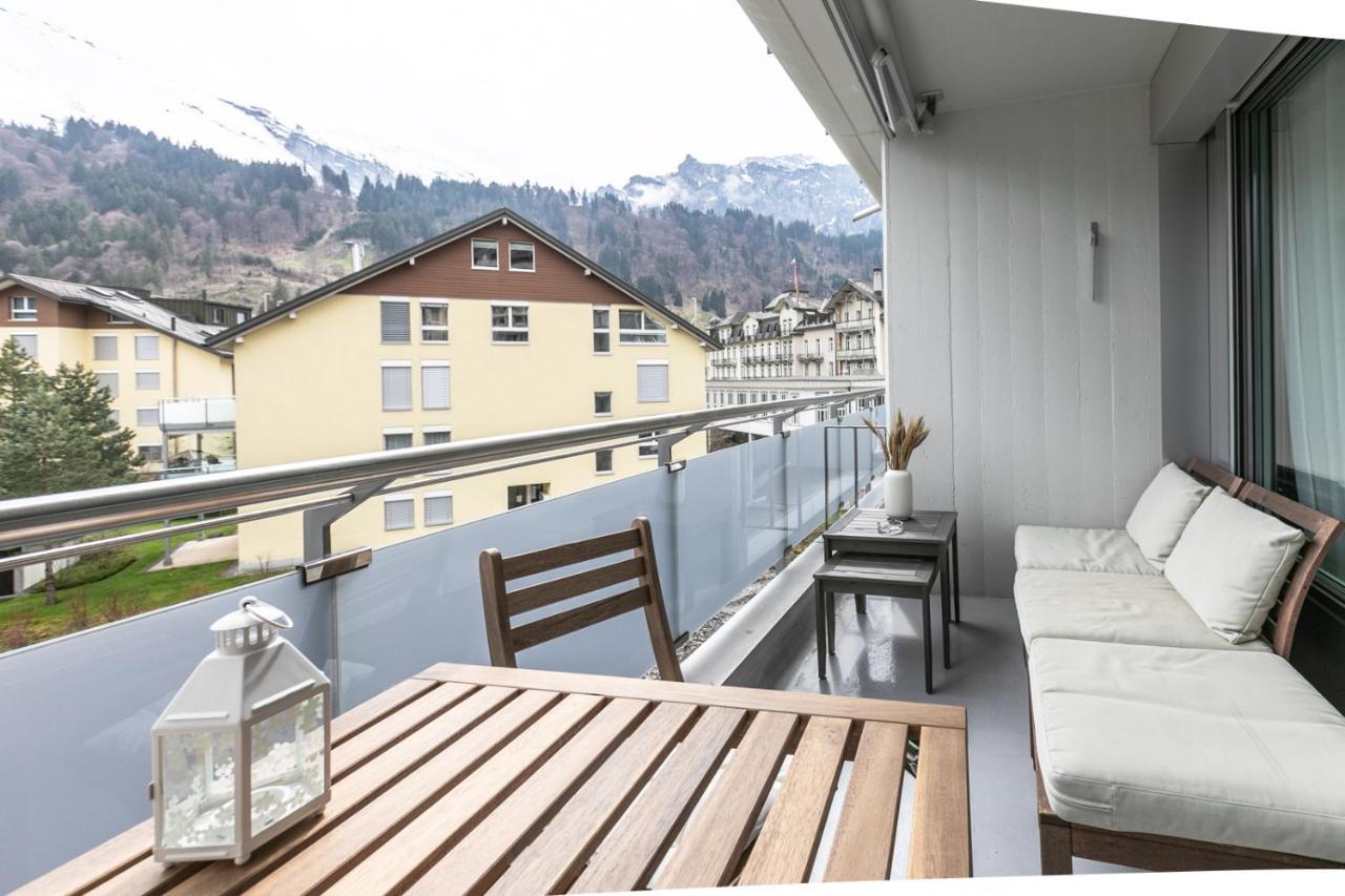 Spirit - #3 - Balkon - Parkplatz * Engelberg